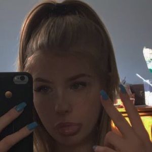 Meet your Posher, Savannah